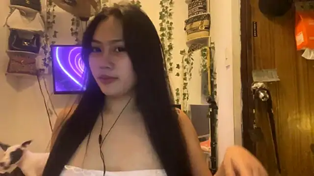 GlindaDejardin online show from April 8, 5:13 pm