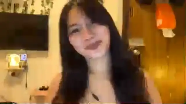 GlindaDejardin online show from April 11, 5:17 pm