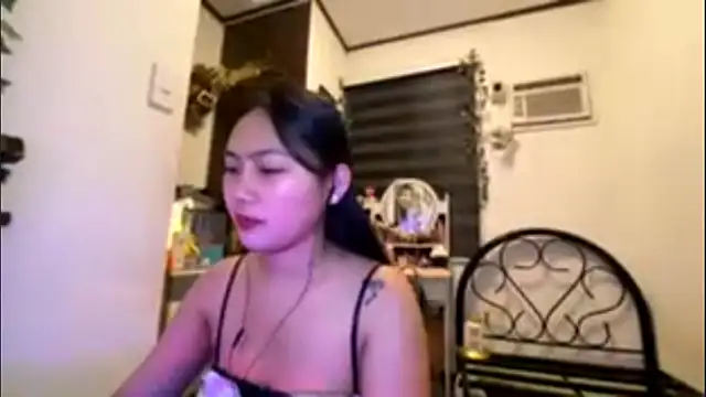 GlindaDejardin online show from April 14, 5:19 pm