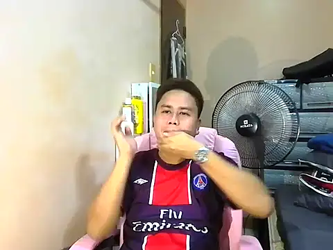 tipsy butter online show from July 8, 6:40 am