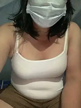 Snapshot of candy-beo chatting on June 30, 1:34 pm candy-beo online show from June 30, 1:34 pm