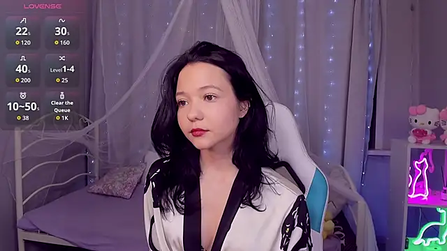 OliviaRice online show from April 17, 9:45 am