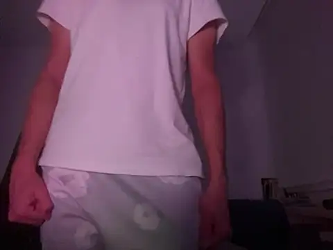 YorSexboy777 online show from April 9, 11:21 pm