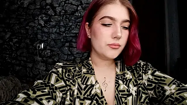 E thie online show from April 5, 1:19 pm