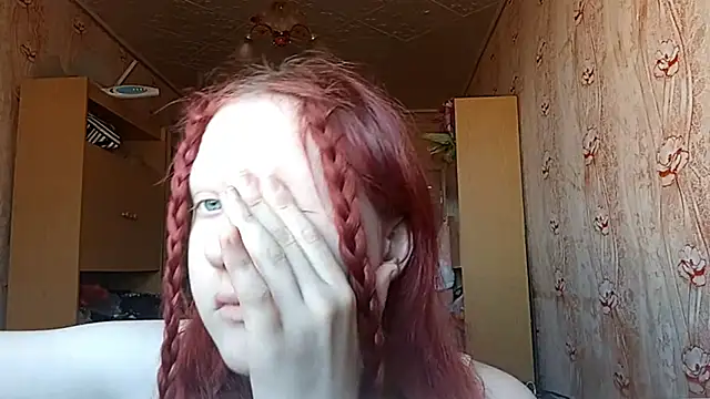 BirgitKamal online show from April 14, 1:17 pm