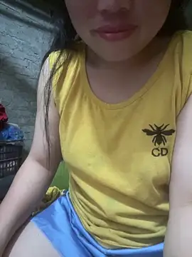   Amanda   online show from April 11, 1:15 pm