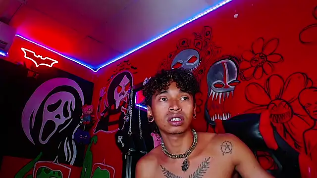 Skarlettmusex online show from April 17, 2:20 pm