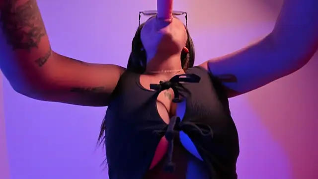 Ravencroxx online show from April 13, 11:48 am