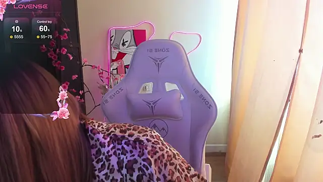 AmeliePeach online show from April 9, 4:12 am