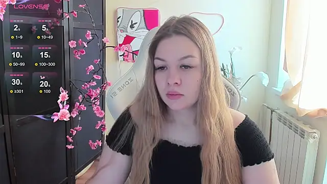 Snapshot of AmeliePeach chatting on April 30, 1:56 am AmeliePeach online show from April 30, 1:56 am