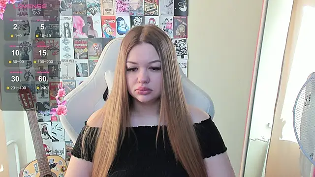 Snapshot of AmeliePeach chatting on May 9, 1:33 am AmeliePeach online show from May 9, 1:33 am
