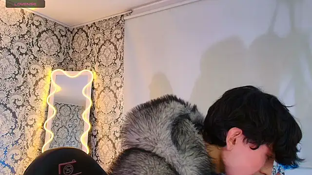 Eidan tay online show from April 15, 2:46 pm