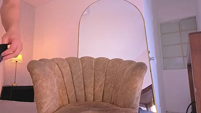 taylor morgann online show from April 9, 11:26 am