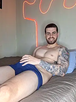Snapshot of leoxxxgato chatting on June 3, 11:54 pm leoxxxgato online show from June 3, 11:54 pm