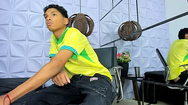 AndySinss online show from April 16, 11:22 am