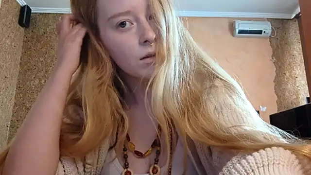 KateVibe 01 online show from April 10, 4:28 am