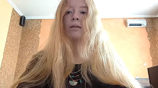KateVibe 01 online show from May 30, 11:02 pm