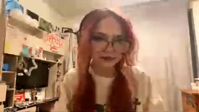 RedHeadCat online show from April 16, 10:01 pm