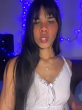 ChloeFox2 online show from April 14, 3:12 am