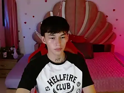 Marco fox723 online show from April 14, 6:03 pm