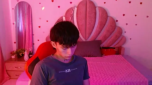 Marco fox723 online show from April 16, 5:36 pm