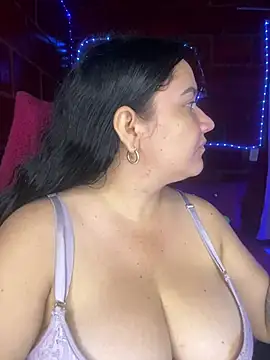 Snapshot of Fresita-12 chatting on June 7, 5:44 am Fresita-12 online show from June 7, 5:44 am
