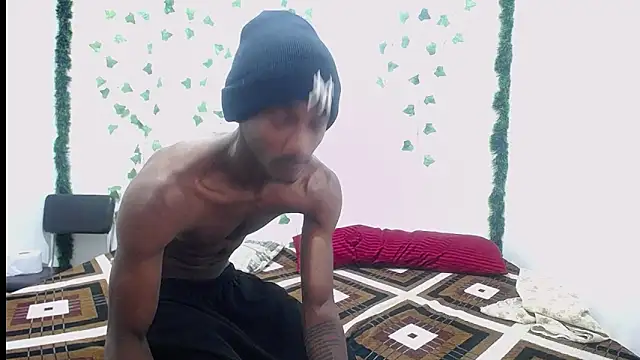 skey 12 online show from April 9, 2:33 pm