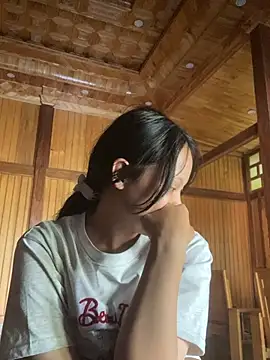 Snapshot of __Sunflower__ chatting on May 15, 11:34 pm Sunflower online show from May 15, 11:34 pm
