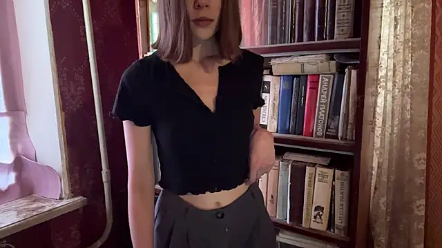 curtl tl online show from April 17, 1:47 pm