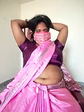 Snapshot of lovely-telugu chatting on May 1, 4:39 am lovely-telugu online show from May 1, 4:39 am