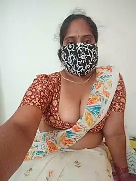 Snapshot of lovely-telugu chatting on May 20, 4:51 am lovely-telugu online show from May 20, 4:51 am