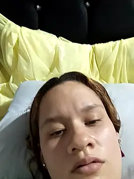 JennifferJilson online show from May 3, 11:33 pm