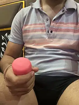 CA Topper 7837 online show from April 11, 12:09 pm