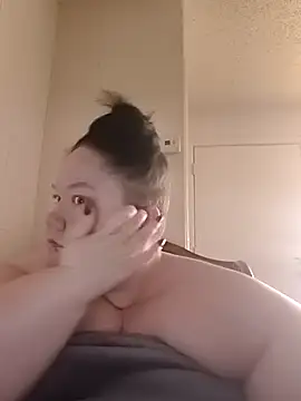 hisalphaqueen27 online show from April 6, 5:03 pm