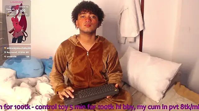 felipecams online show from July 14, 10:21 am