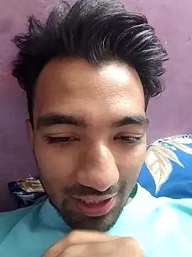 Snapshot of ItsPlayboy031 chatting on April 22, 3:35 pm ItsPlayboy031 online show from April 22, 3:35 pm