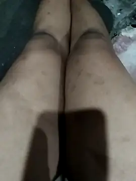 ireshagirls online show from May 18, 4:02 pm
