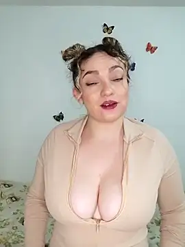 honey hornie online show from April 12, 12:59 am