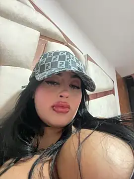 Milk lee7 online show from July 17, 3:57 am