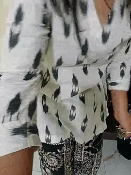 Monika kumari6 online show from April 17, 5:27 pm