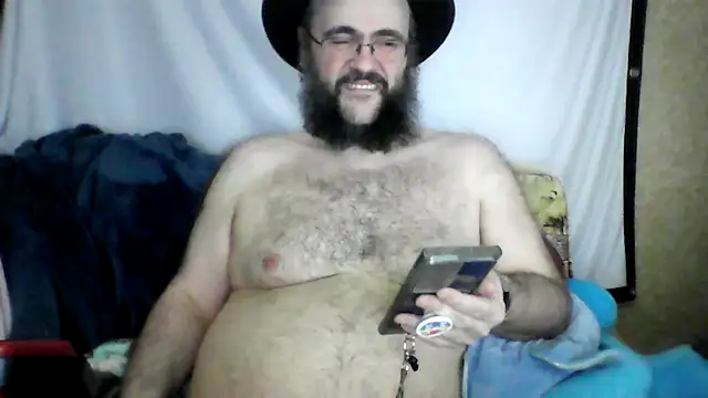 BriTheTopBear online show from April 14, 3:12 am