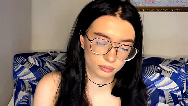 RenataBrought online show from April 17, 4:21 pm