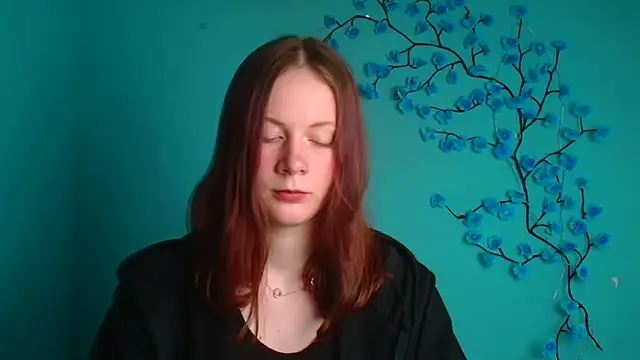 DarkSakuraa online show from April 11, 8:29 am