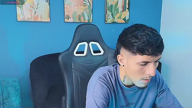 ALEXXXTREM69 online show from April 13, 12:10 pm