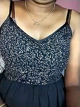 Anu tamilx online show from April 13, 5:40 pm