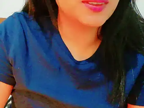 Snapshot of MojaditPussy chatting on May 11, 9:01 pm MojaditPussy online show from May 11, 9:01 pm