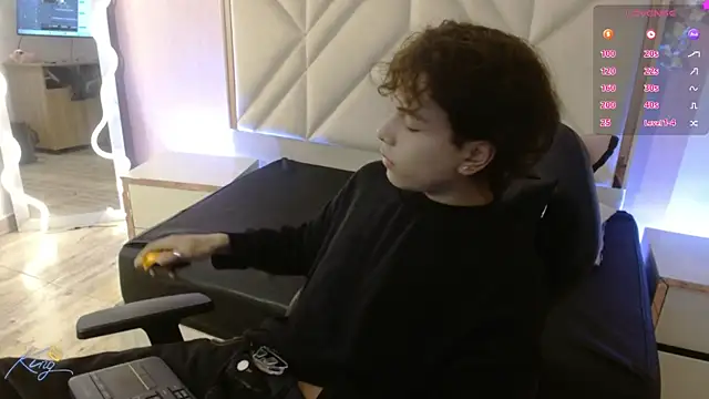 Elian tay online show from April 13, 11:48 am