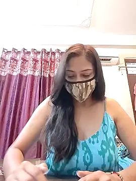 Aliyaa bhat online show from April 17, 4:04 am