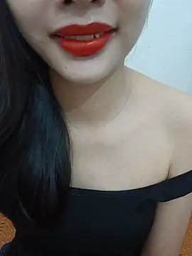 Snapshot of Luckyy29 chatting on June 2, 8:44 pm Luckyy29 online show from June 2, 8:44 pm