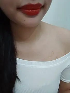 Snapshot of Luckyy29 chatting on June 24, 4:33 am Luckyy29 online show from June 24, 4:33 am